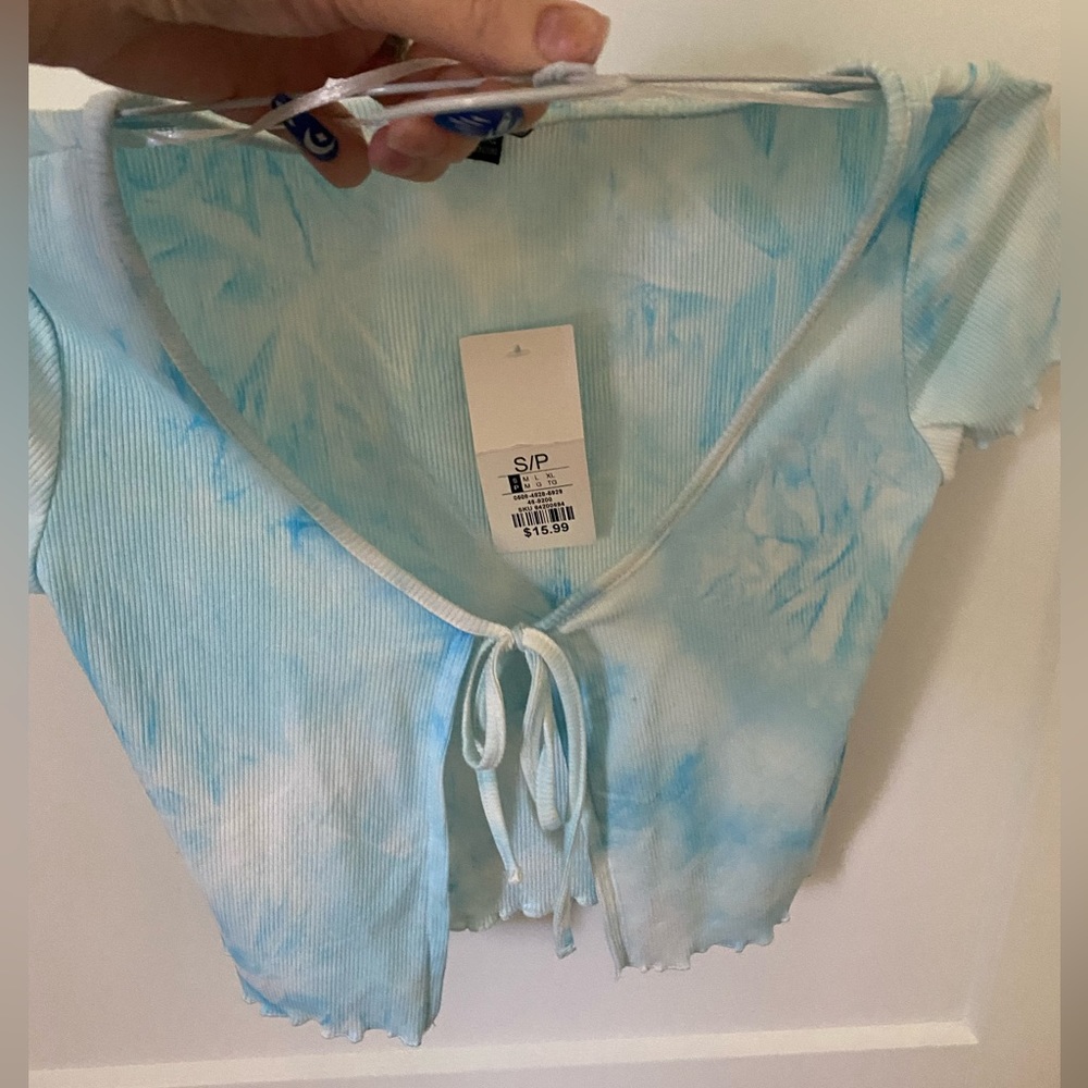 Blue tie dye crop top, size small. New with tags. - Picture 2 of 3